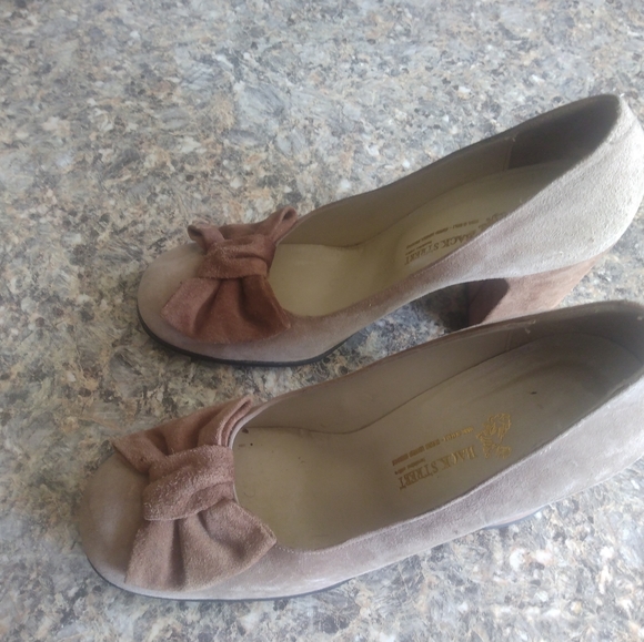 Back Street Round-Toe Bow Suede High Heel Pumps Size 7.5B (71) - Picture 5 of 11